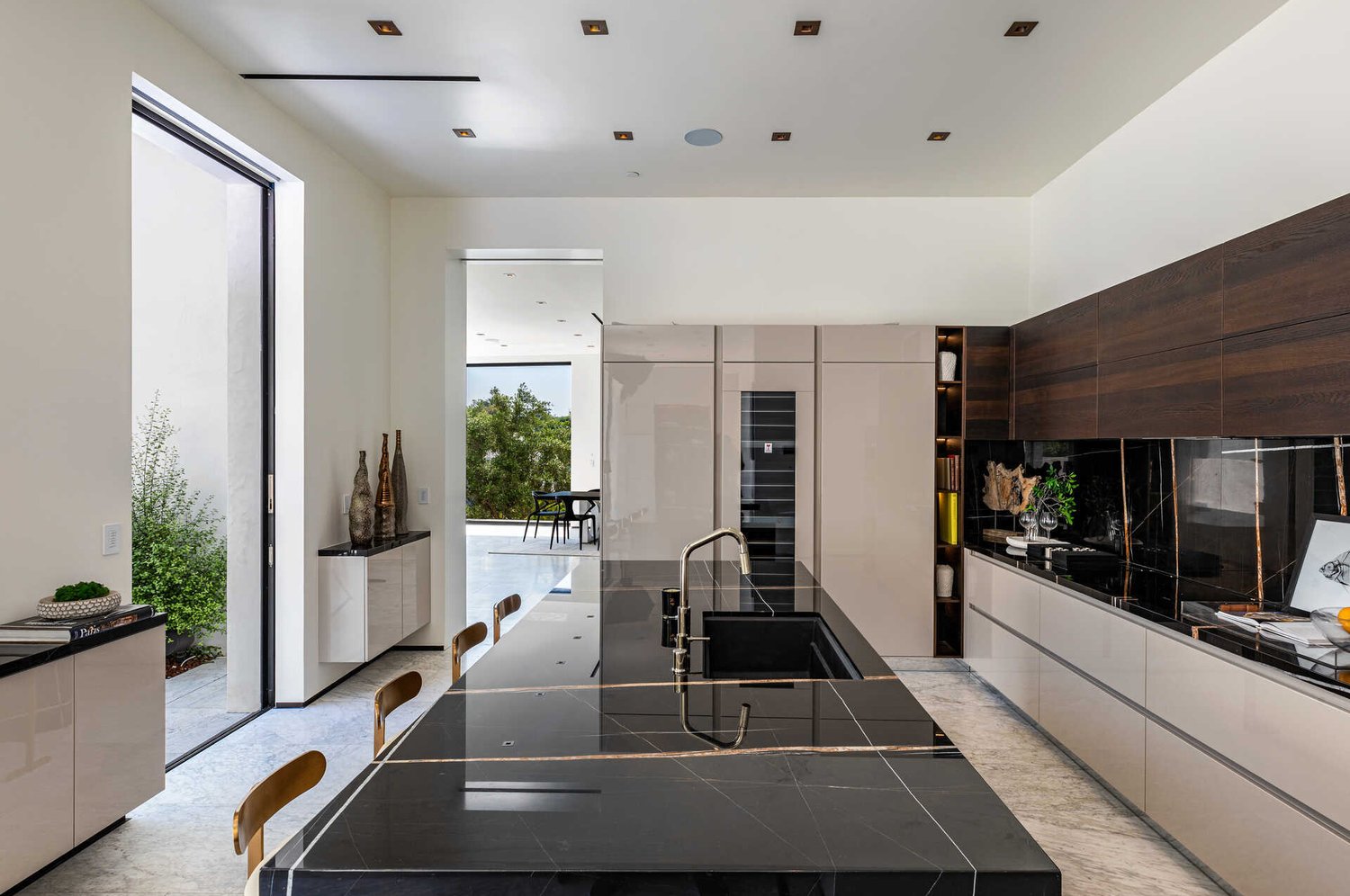 1706+Doheny+(2)